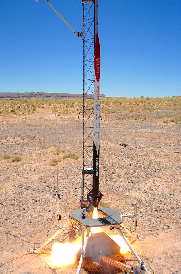 VOL DE COMPÉTITION: Vol 1 - 17 juin 2016, 11th IREC, Green River, UT / VOL DE COMPÉTITION: Vol 2 - 25 juin 2017, 1ère Spaceport America Cup, Spaceport America, NM